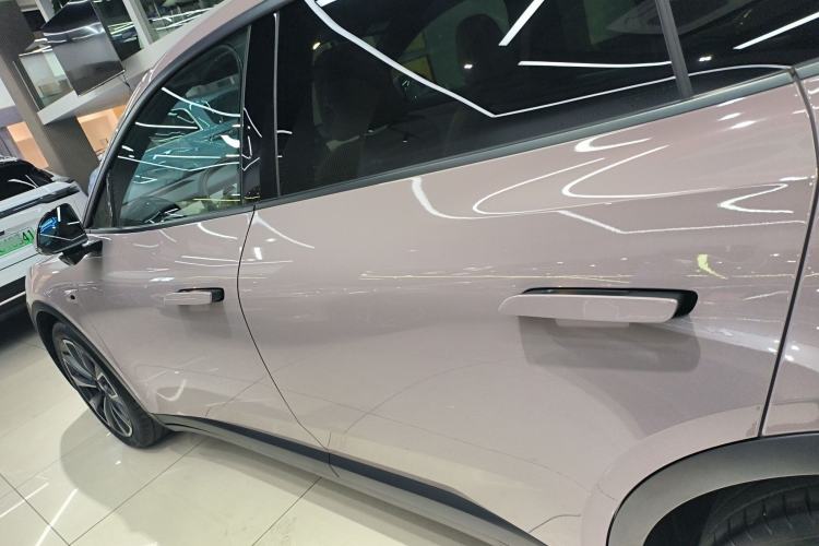 Used ONVO L60 2024 60 kWh Rear-Drive Version
