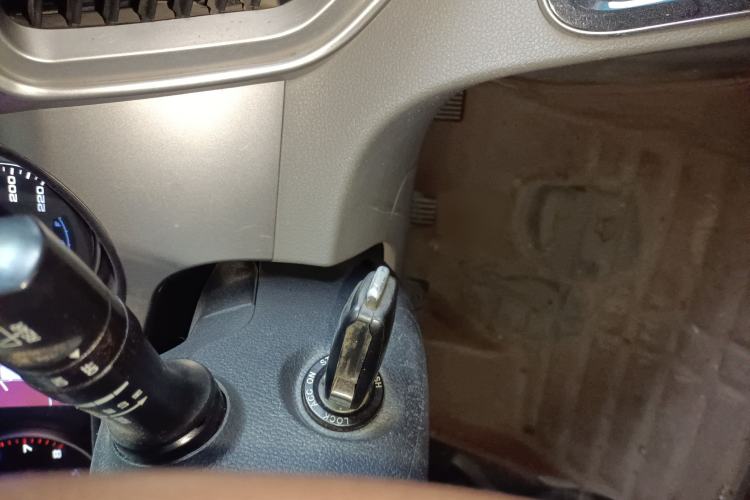 Used  M4 2016 2.0L manual Comfort trim level
