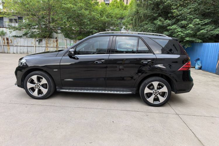 Used Mercedes-Benz GLE 2019 GLE 320 4MATIC Luxury Collection Edition
