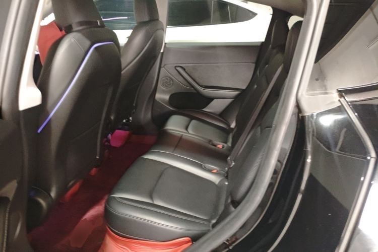 Used Tesla Model Y 2023 Rear-Wheel-Drive Version
