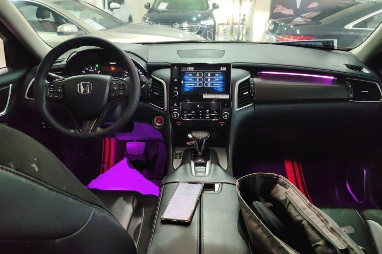 Used Honda Avancier 2017 240TURBO Two-Wheel Drive Premium Edition
