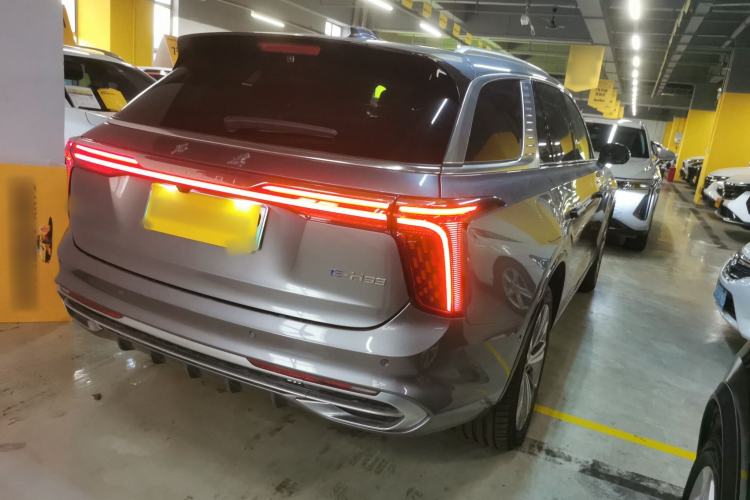 Used Hongqi E-HS9 2022 660 km Range Flagway Edition Six Seats