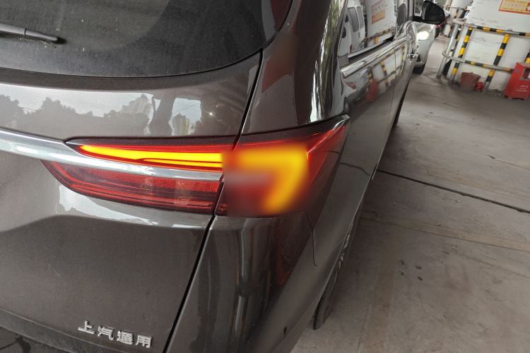 Used Buick GL8 2021 Land Cruiser Executive 652T Premium Model
