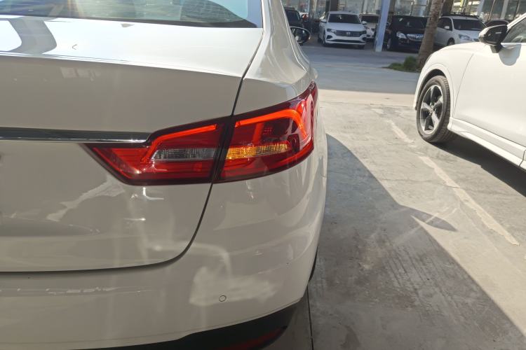 Used Ford Escort 2019 Revised Version 1.5L Automatic Enjoyment Type China VI Standard