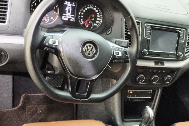 Used Volkswagen Sharan 2016 380TSI Comfort Edition 7-Seater
