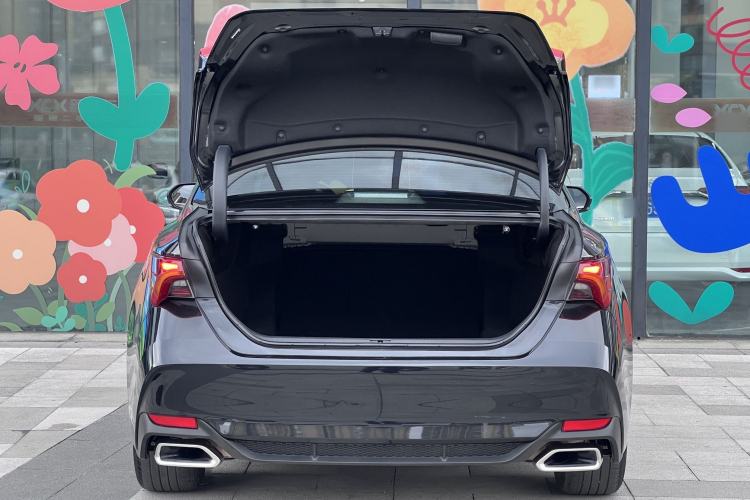 Used Toyota Avalon 2022 2.5L Luxury Edition