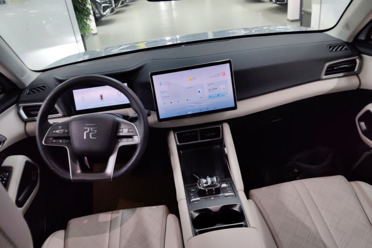 Used BYD Yuan UP 2024 401KM Leading Edition