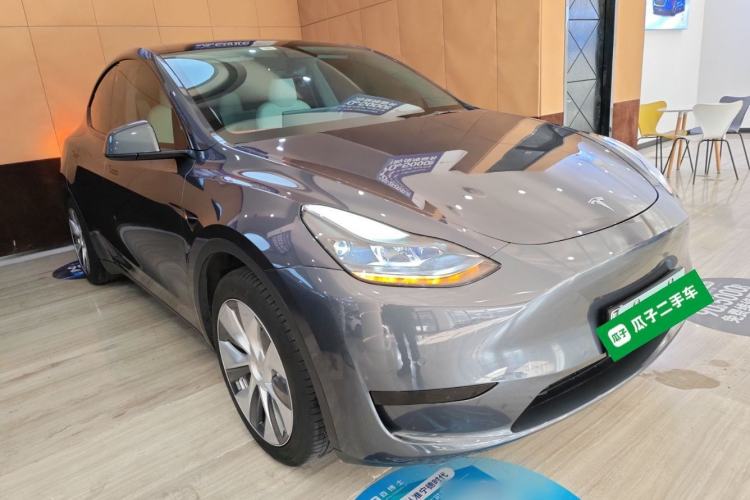 Used Tesla Model Y 2022 Rear-Wheel-Drive Version
