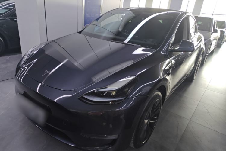 Used Tesla Model Y 2024 Long-Range All-Wheel-Drive Version
