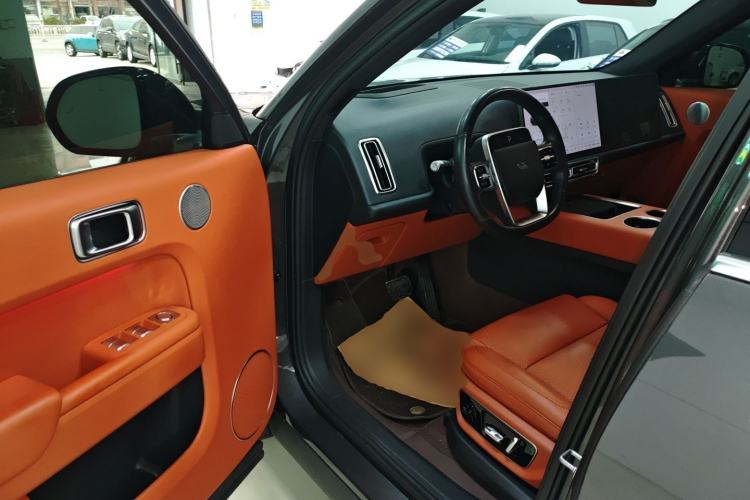 Used Li Auto L7 2023 Pro Model
