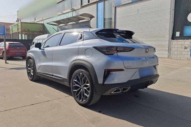 Used Changan UNI-T 2022 1.5T Prestige Version
