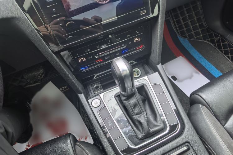 Used Volkswagen Magotan 2020 330TSI DSG Leading Model
