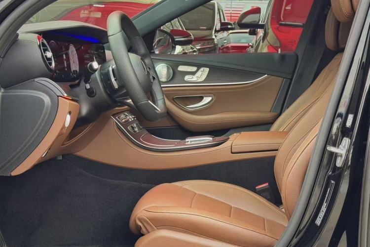 Used Mercedes-Benz E-Class 2021 E 300 L Sporty and Stylish Model
