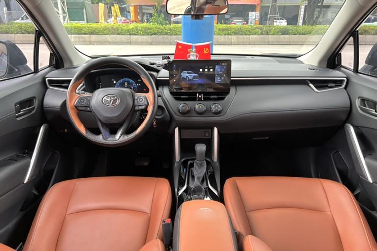 Used Toyota Corolla Cross 2024 2.0L Pioneer Edition
