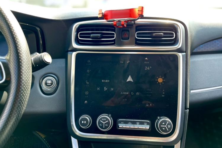 TDK.VehicleDetails.img