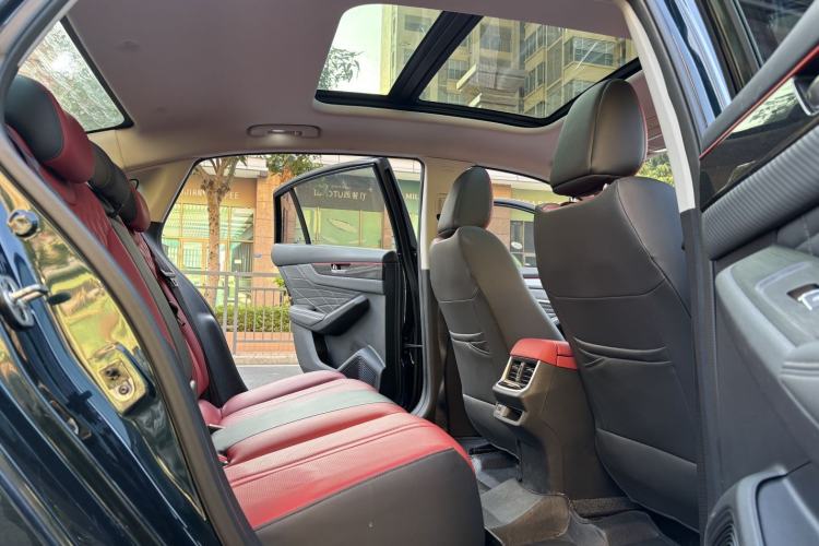 Used Dongfeng Aeolus Yixuan MAX 2021 1.5T Ultra-Stylish Trendsetter Edition