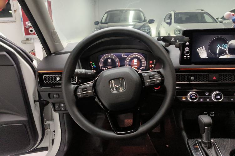 Used Honda Civic 2022 240TURBO CVT Dynamic Edition
