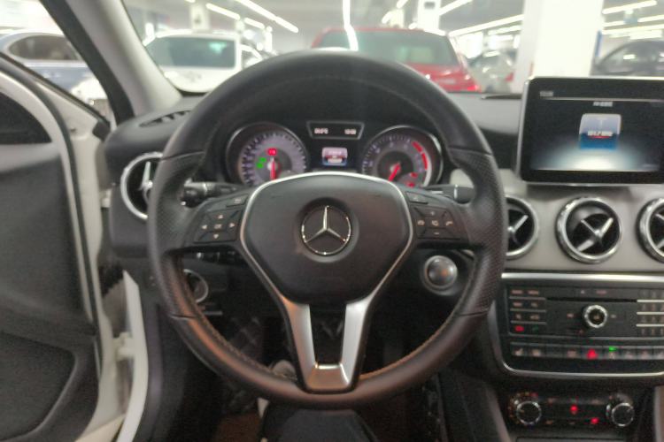 Used Mercedes-Benz GLA 2016 GLA 220 4MATIC Fashion Edition