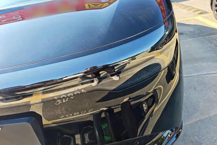 Used Zeekr 7X 2025 100 kWh Long-Range Rear-Wheel Drive with Intelligent Driving Features
