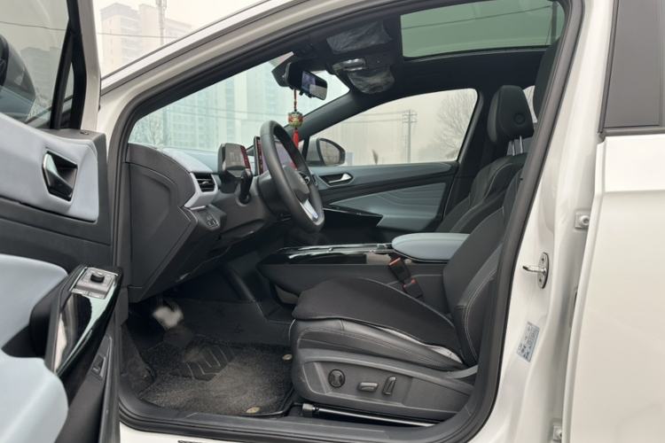 Used Volkswagen ID.4 X 2025 Smart Version Pure & Intelligent Enjoyment Edition