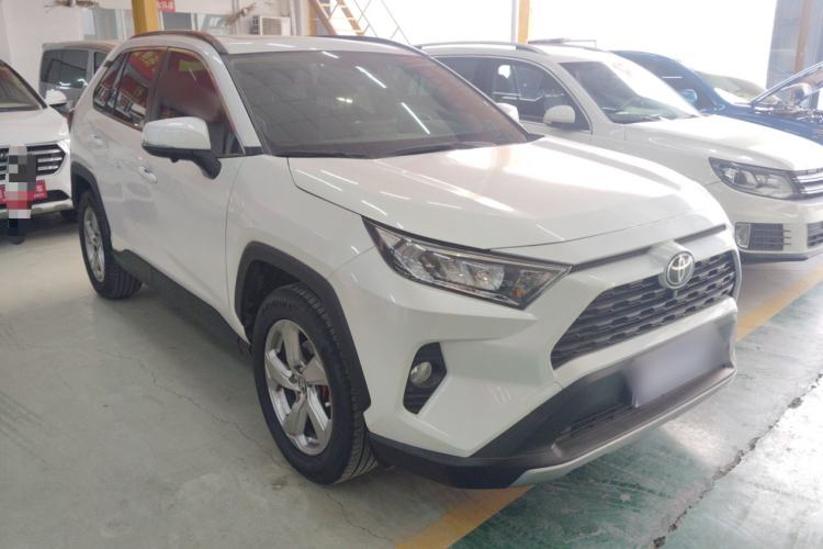 Used Toyota RAV4 2021 2.0L CVT 4x4 Style PLUS Edition

