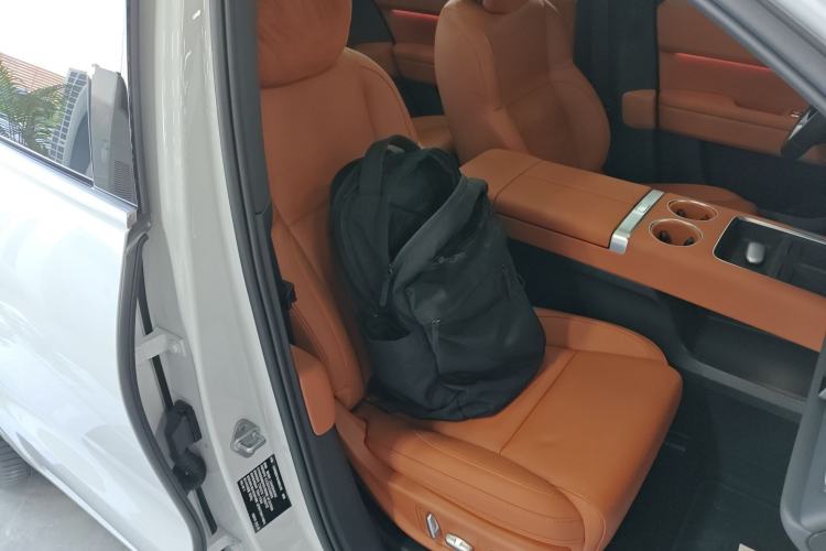 Used Li Auto L6 2025 Pro Smart Refresh Edition
