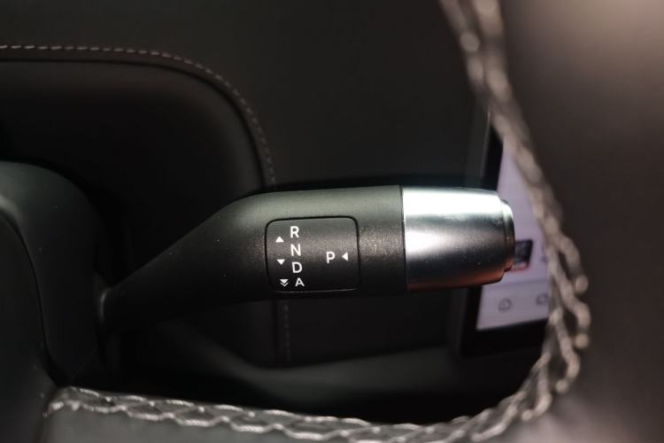 Used Li Auto L8 2023 Pro Model
