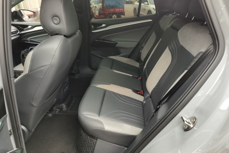 Used Volkswagen ID.4 CROZZ 2021 Long-Range Lite PRO Two-Wheel Drive Version