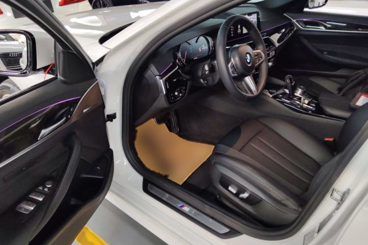 Used BMW 5 Series 2018 525Li M Sport Package
