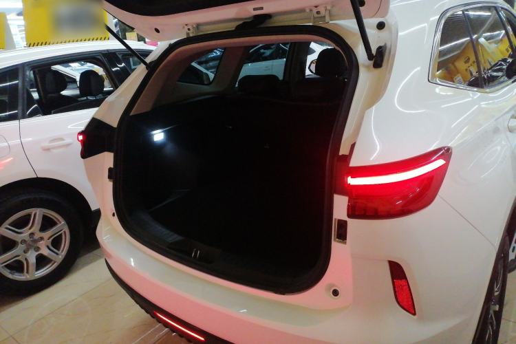 Used Haval H6 2024 1.5T Two-Wheel-Drive Classic Edition
