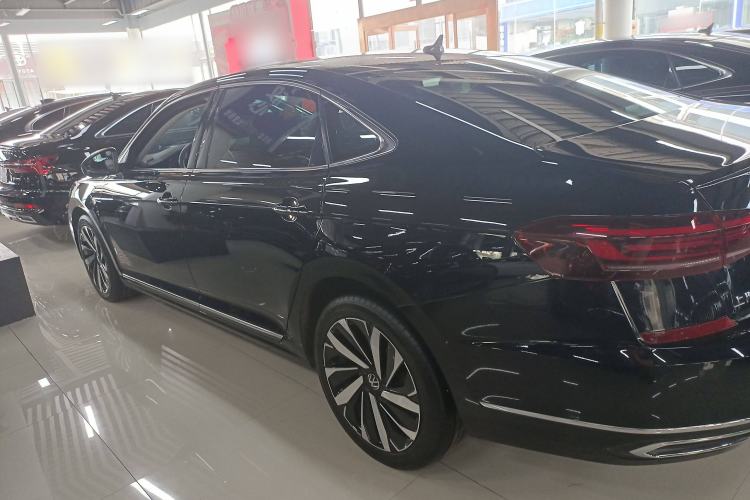 Used Volkswagen Passat 2022 330TSI Luxury Edition
