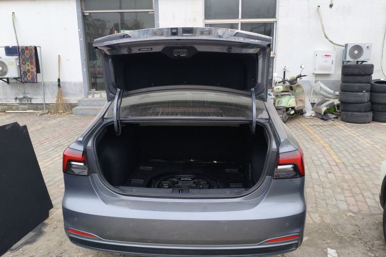 Used Roewe i6 MAX New Energy 2021 EV 500 Skyroof Deluxe Edition
