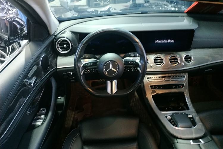 Used Mercedes-Benz E-Class 2021 E 260 L Sport Edition
