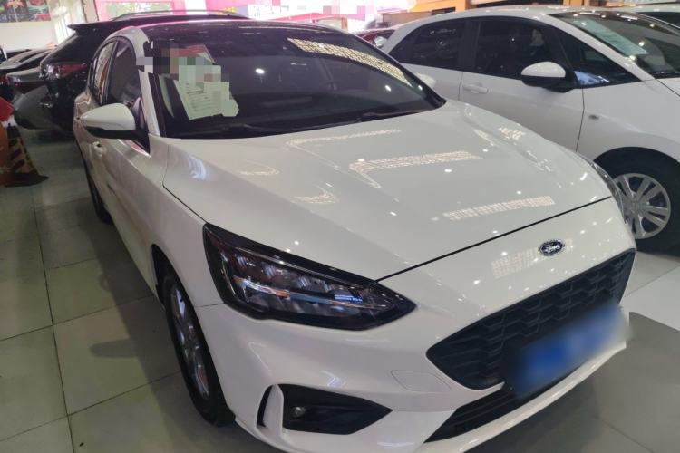 Used Ford Focus 2021 Hatchback EcoBoost 180 Automatic Titanium Edition
