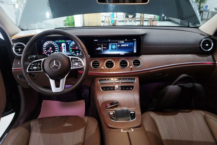 Used Mercedes-Benz E-Class New Energy 2020 E 300 e L
