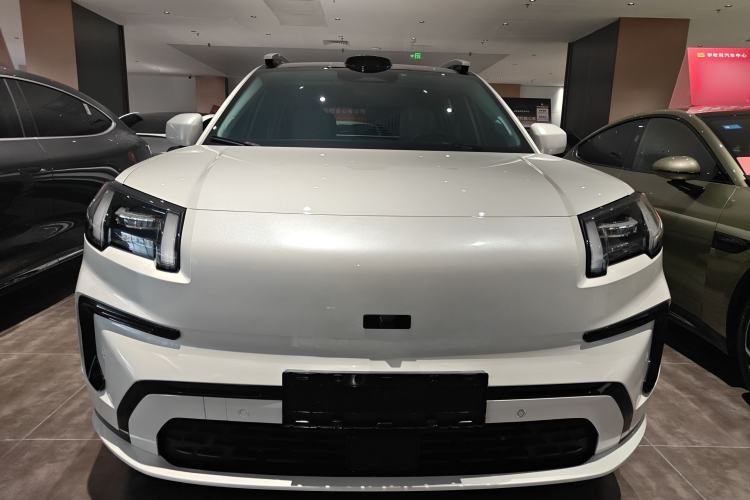 Used AION V 2024 Aion Tyrannosaurus 650 LiDAR Edition
