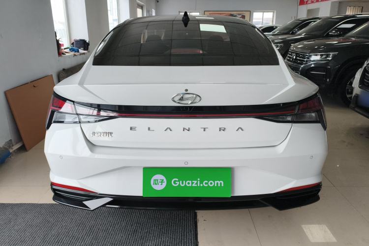 Used Hyundai Elantra 2021 1.5L CVT LUX Prestige Edition