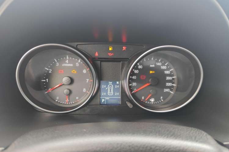 Used Haval M6 2021 PLUS 1.5T DCT Prestige Smart Connectivity Model
