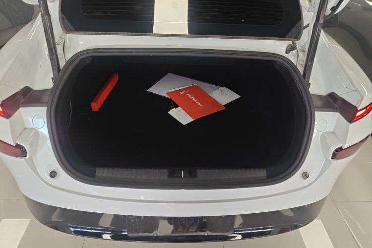 Used XPeng P7 2022 670E+