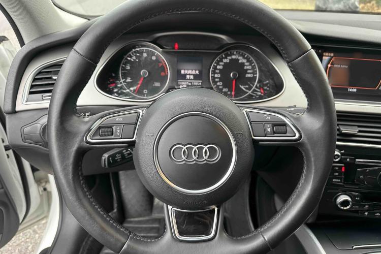 Used Audi A4L 2015 35 TFSI Automatic Standard Model
