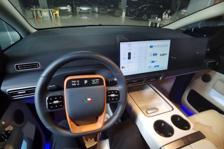 Used Li Auto MEGA 2025 Home Family Special Edition