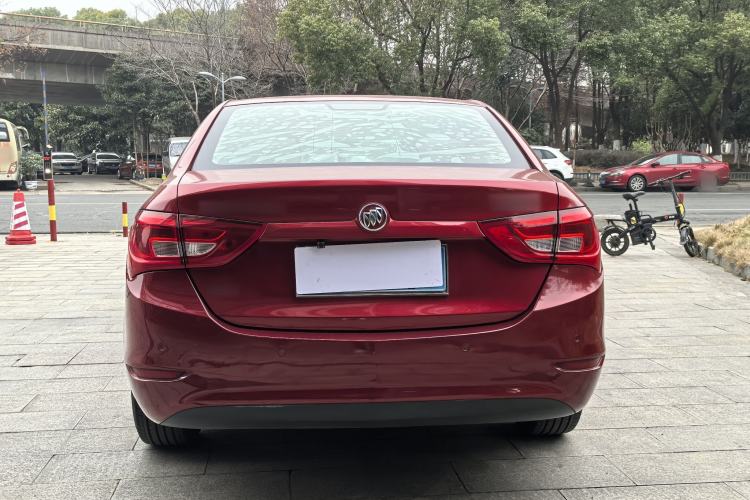 Used Buick GT 2015 15N Automatic Elite Version
