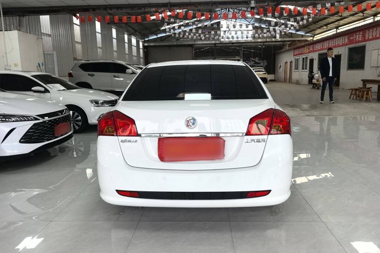 Used Buick Excelle 2015 1.5L Automatic Classic Model
