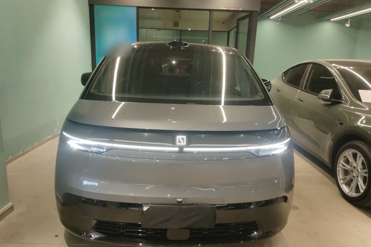 Used Zeekr MIX 2025 Long-Range Intelligent Driving Edition
