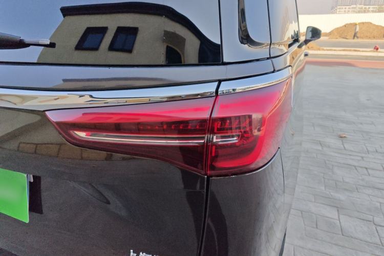 Used Buick GL8 2020 ES Land Cruiser 653T Luxury Model
