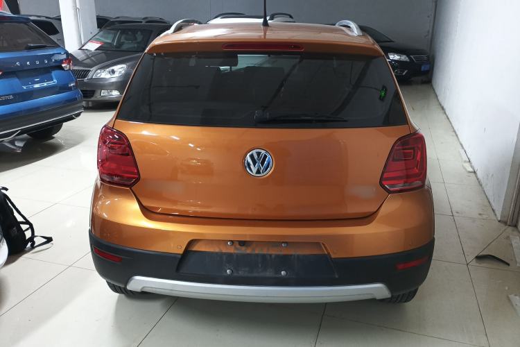 Used Volkswagen Polo 2018 1.5L Cross Polo Automatic