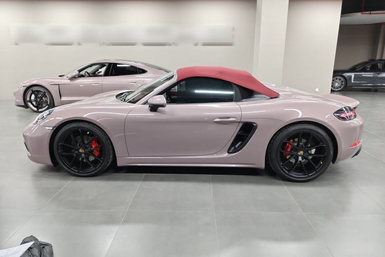 Used Porsche 718 2022 Spyder 2.0T
