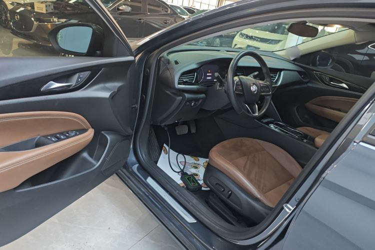 Used Buick Regal 2020 552T Luxury Version