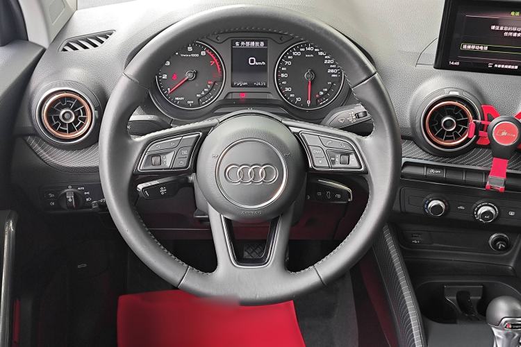 Used Audi Q2L 2018 35 TFSI Launch Exclusive Edition China VI
