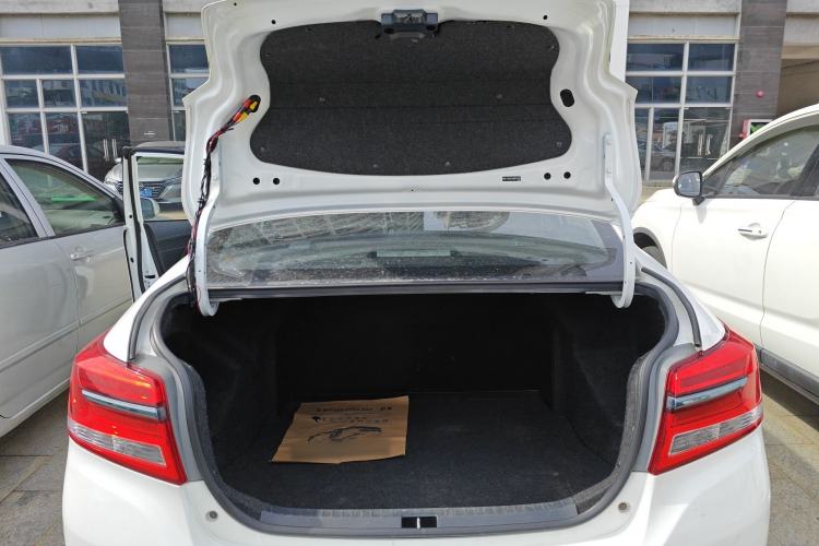 Used Toyota YARiS L 2019 1.5E CVT Dynamic Edition China VI compliant
